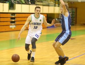 KOŠARKA CERKNICA VS STRAŽIŠČE 06 FOTO LJUBO VUKELIČ